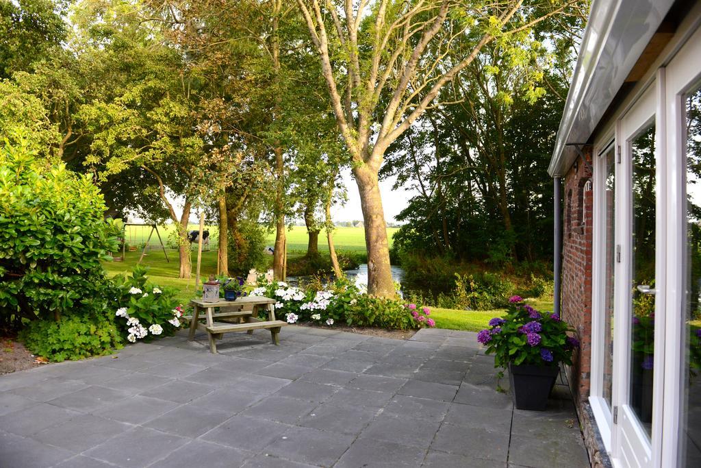 Appartementen Verhuur De Trijehoek Stiens エクステリア 写真
