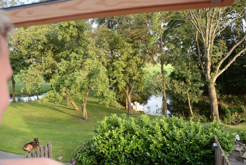 Appartementen Verhuur De Trijehoek Stiens エクステリア 写真